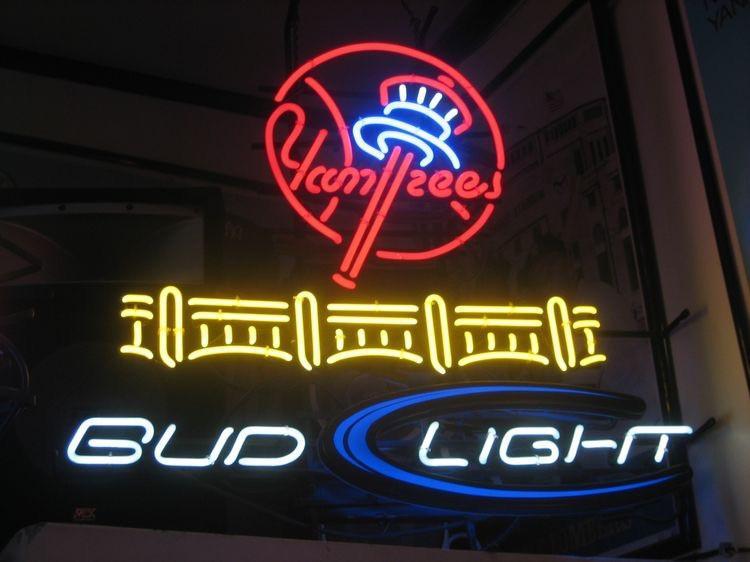 Custom Bud Light New York Yankees Neon Sign MLB Teams Neon Light