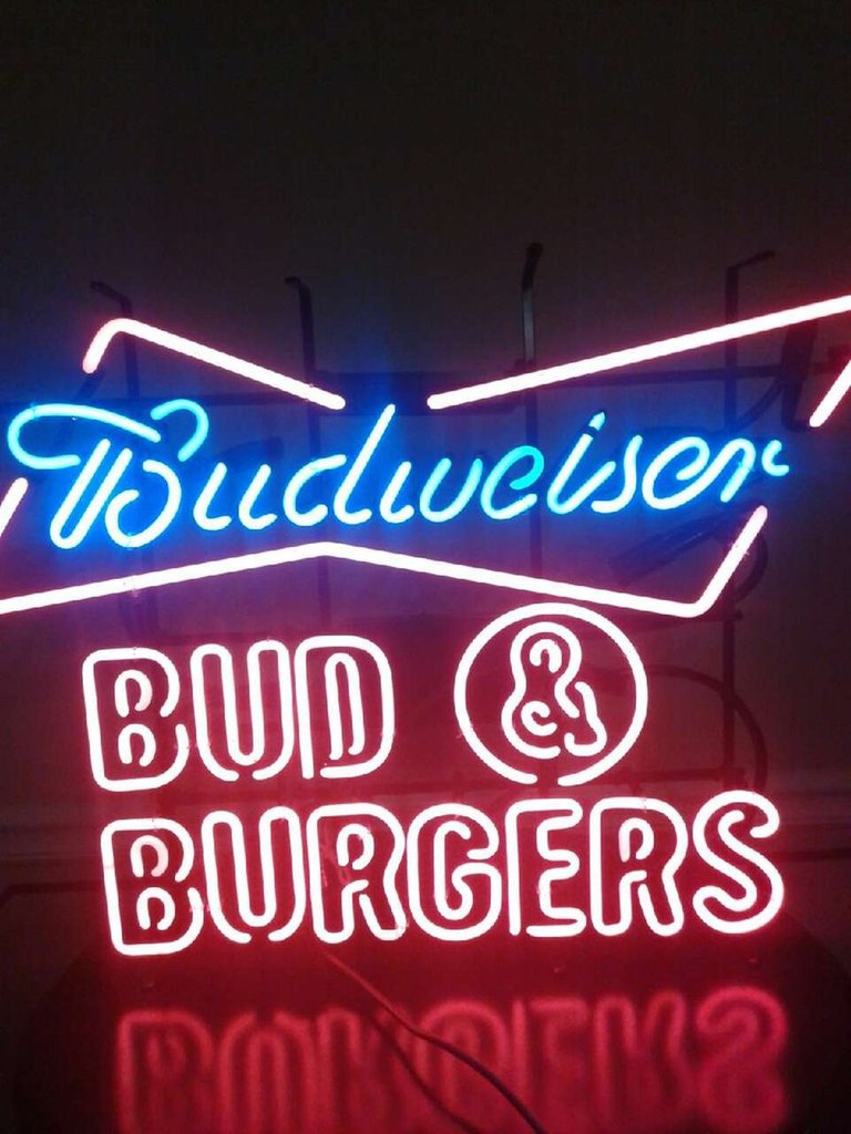 Custom Budweiser Bud Burgers Neon Sign Real Neon Light Z1230