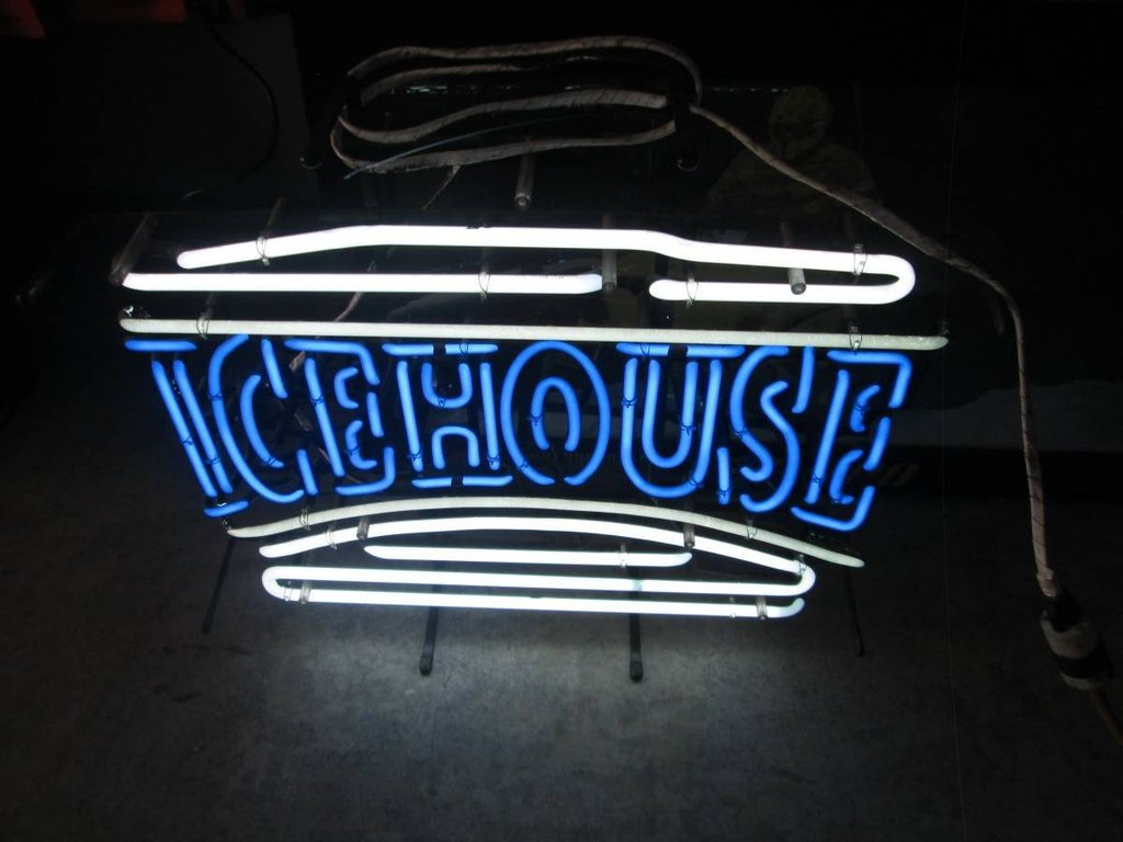 Custom Ice House Neon Sign Tube Neon Light