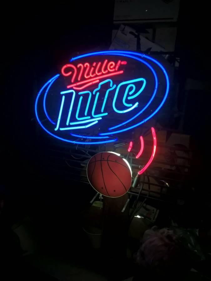Custom Miller Light Basketball Neon Sign Tube Neon Light