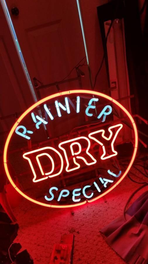 Custom Rainier Special Dry Neon Sign Tube Neon Light