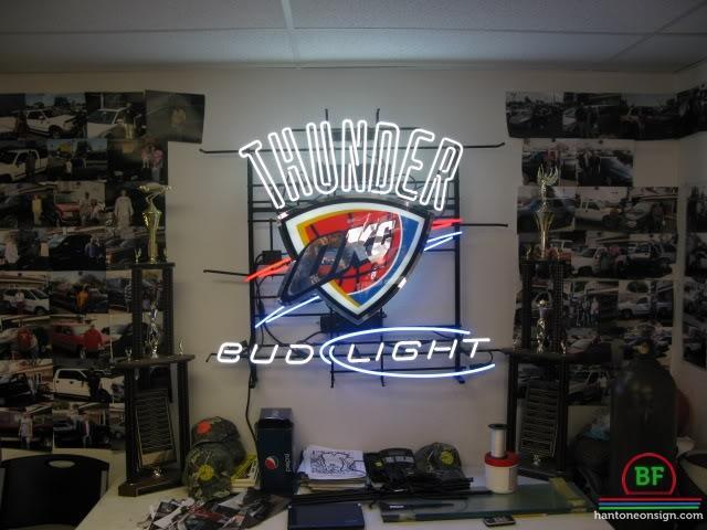 Custom Bud Light Oklahoma City Thunder Neon Sign NBA Teams Neon Light