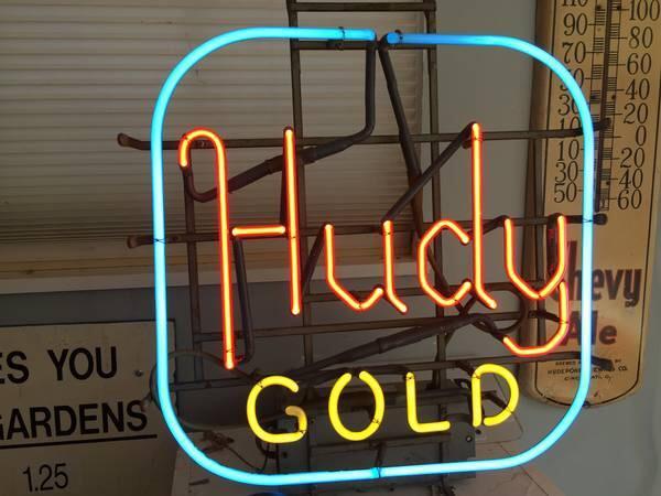 Custom Hudy Cold Neon Sign Real Neon Light