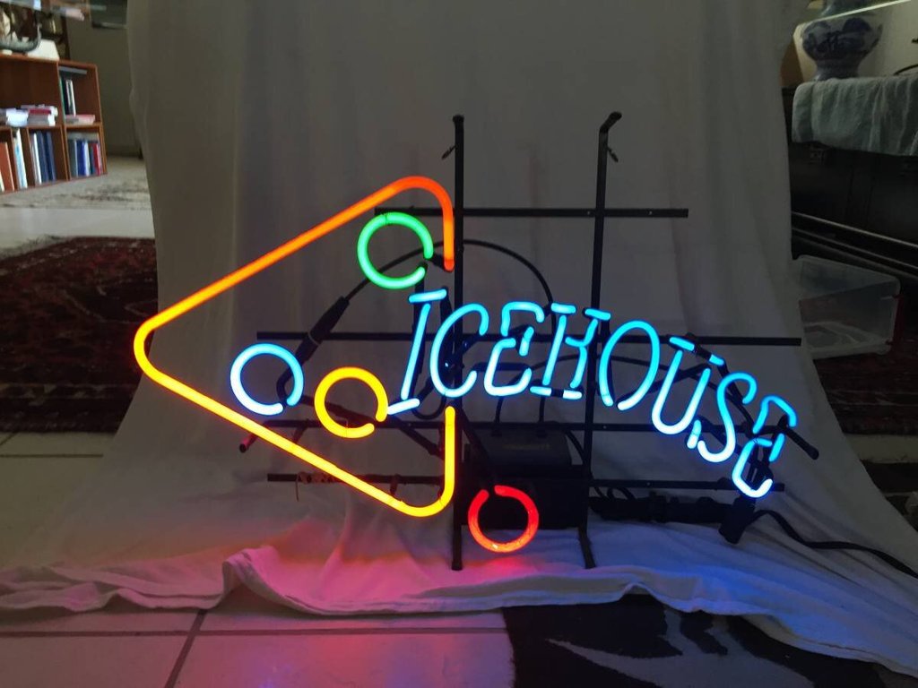 Custom Icehouse Neon Sign Tube Neon Light