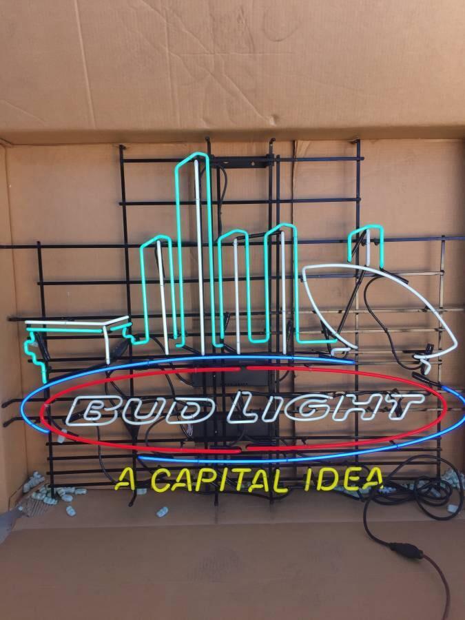 Custom Bud Light A Capital Idea Neon Sign Tube Neon Light