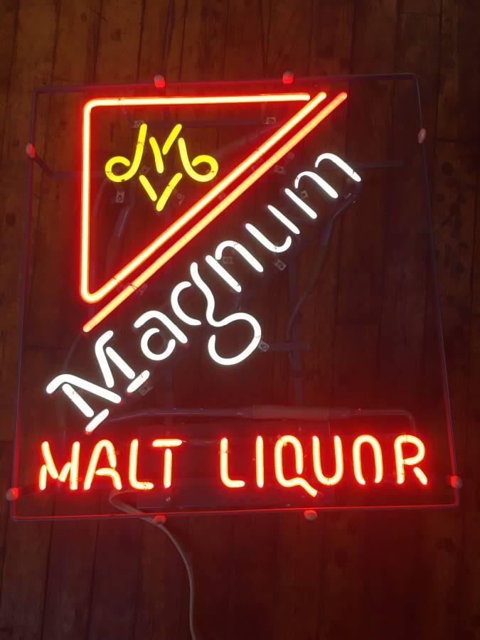 Custom Magnum Malt Liquor Neon Sign Tube Neon Light