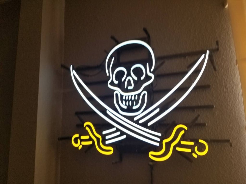 Custom Pirate Skull Neon Sign Tube Neon Light