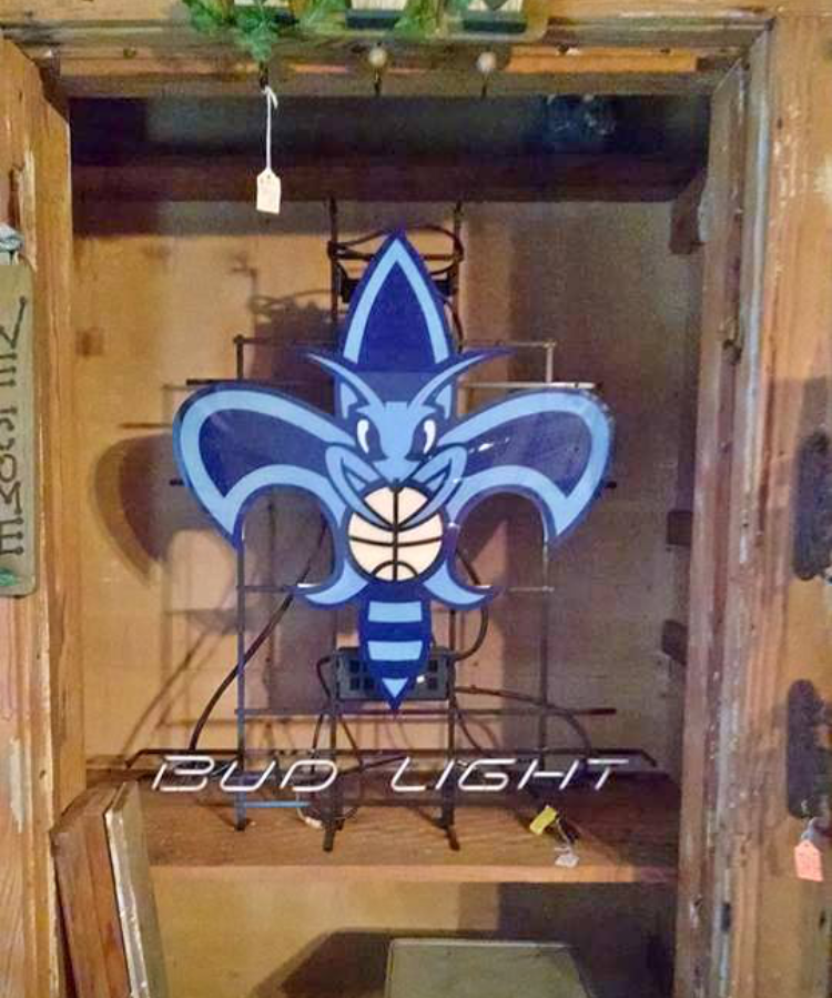 Custom Bud Light Charlotte Hornets Neon Sign NBA Sports Neon Light
