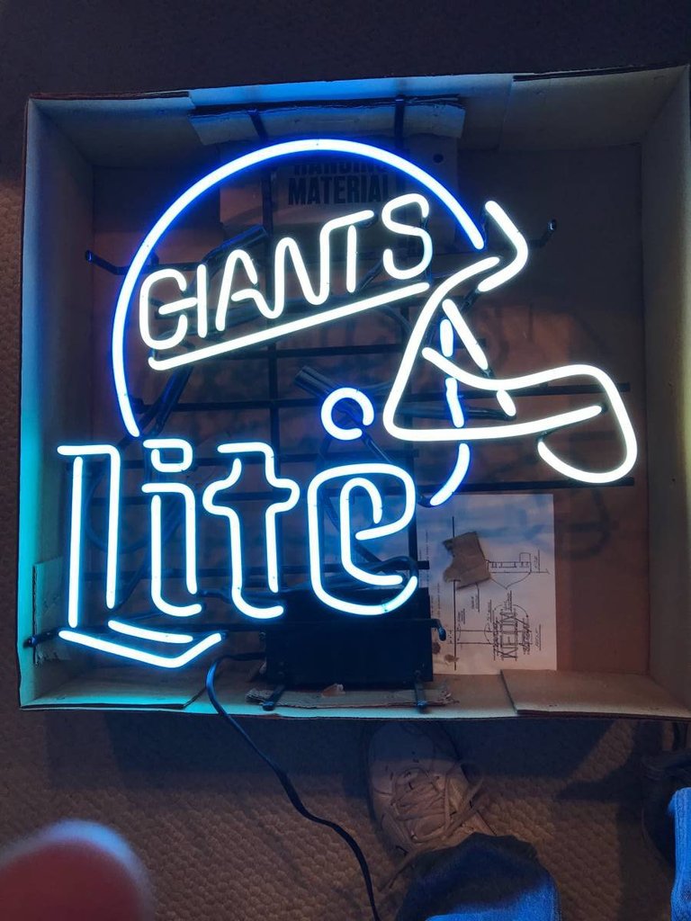 Custom Miller Lite New York Giants Helmet Neon Sign NFL Sports Neon Light