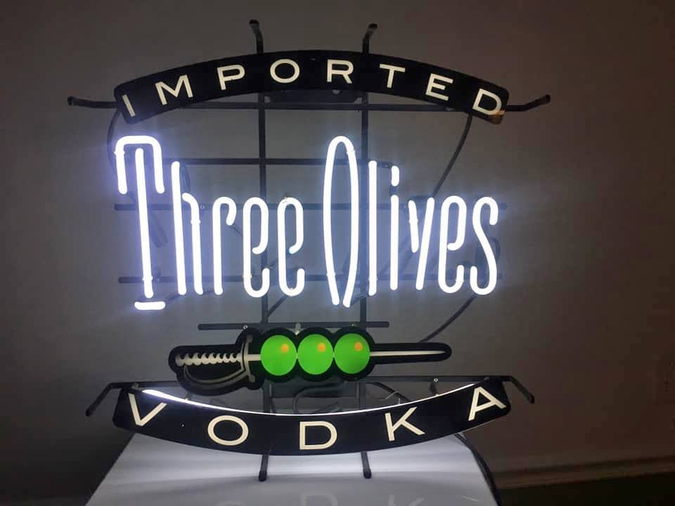 Custom Rare Three Olives Imported Vodka Neon Sign Tube Neon Light